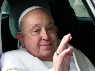 Francisco rompe el silencio y agradece las oraciones por su salud