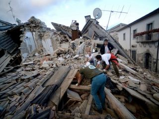 Terremoto en Italia: 247 los muertos