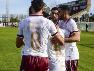 Douglas Haig ganó y se trepó a la cima