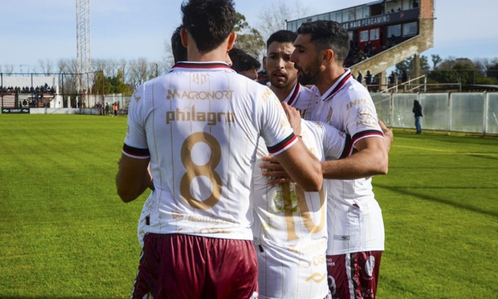 Douglas Haig ganó y se trepó a la cima