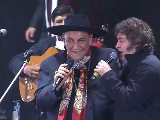 Pol�mica en el folklore: Expulsaron al Chaque�o Palavecino tras compartir escenario con Milei