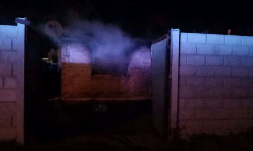 Tres menores murieron en un incendio domiciliario