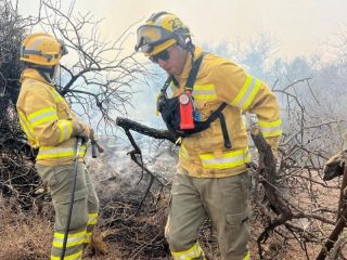 Intensa lucha contra los incendios en Crdoba: Capilla del Monte contenido, Villa Berna y Salsacate siguen en alerta