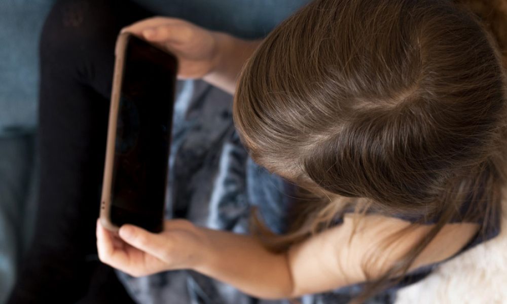 Investigan un caso de grooming a una menor en Pergamino