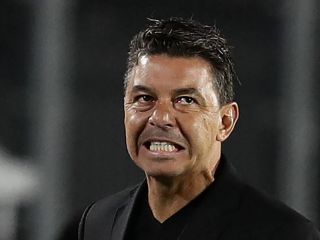 Noche negra en el Monumental: Tigre aplastó a River y desató la bronca