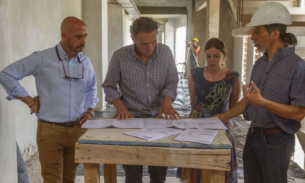 Katopodis recorrió las obras de la autopista