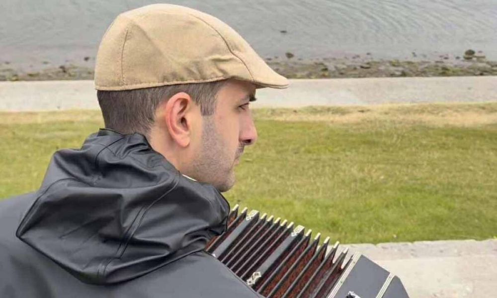 El gesto silencioso que conmovió desde las islas