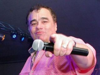 Adis a un cono de la movida tropical: Fallece la Tota Santilln
