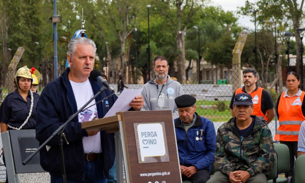 Emotivo homenaje a excombatientes y caídos en Malvinas