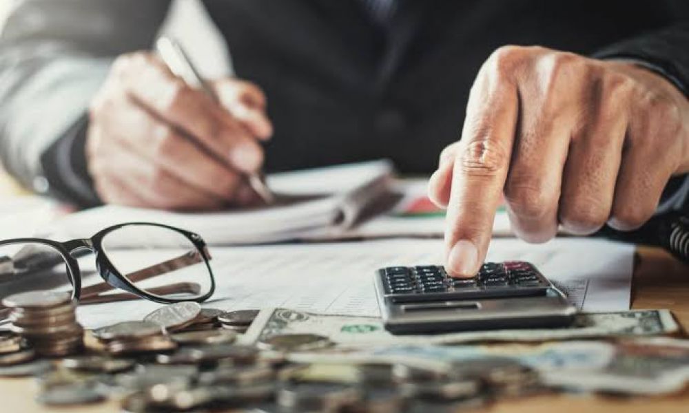 Quieren ponerle límites al hostigamiento por deudas