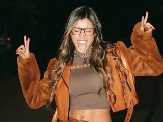Procesan y embargan por $5 millones a influencer que usó el CUIT de Kicillof para contrabando