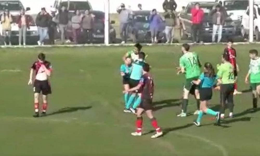 Cristian Tirone y su agresión a la árbitra