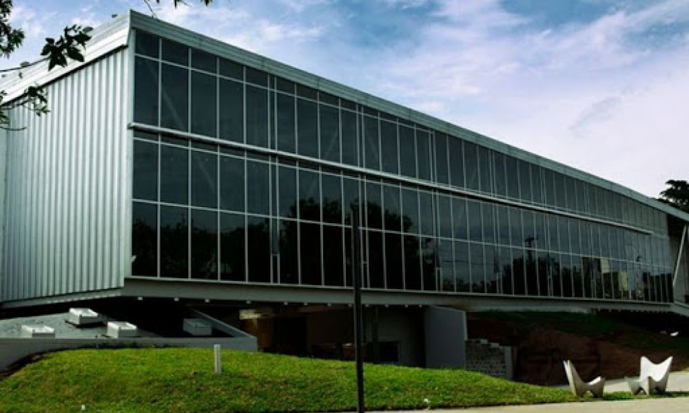 Biblioteca Dr. Joaquín Menéndez