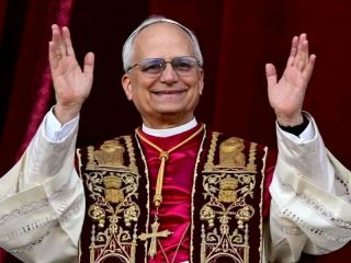 León XIV recibió el alta médica y regresará al Vaticano tras la operación pulmonar