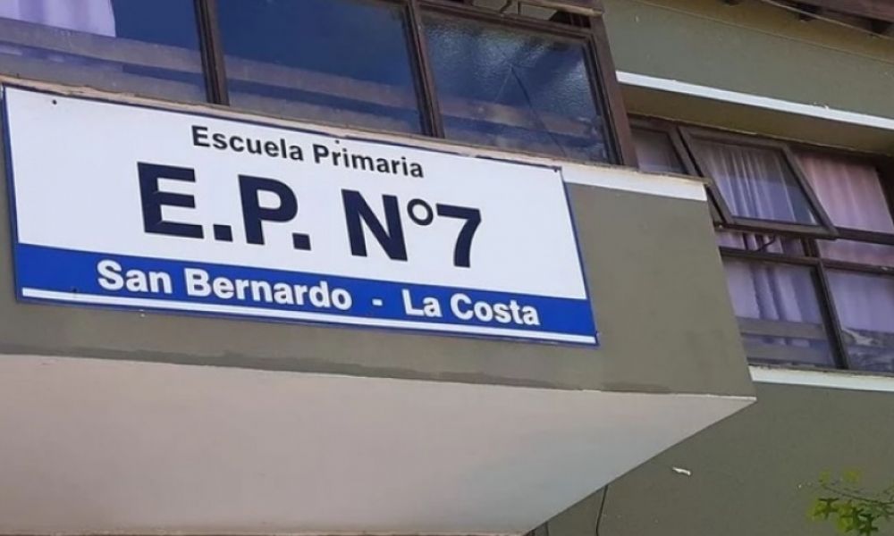 Por un posible caso de tuberculosis aíslan a estudiantes