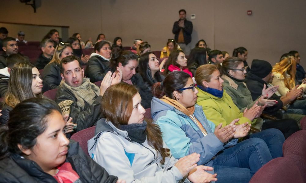 Policías de Pergamino reciben 15 lotes en el Programa Solare