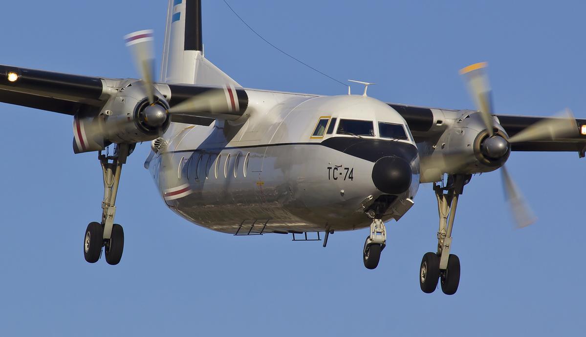 Se despide el último Fokker 27 de la Fuerza Aérea Argentina