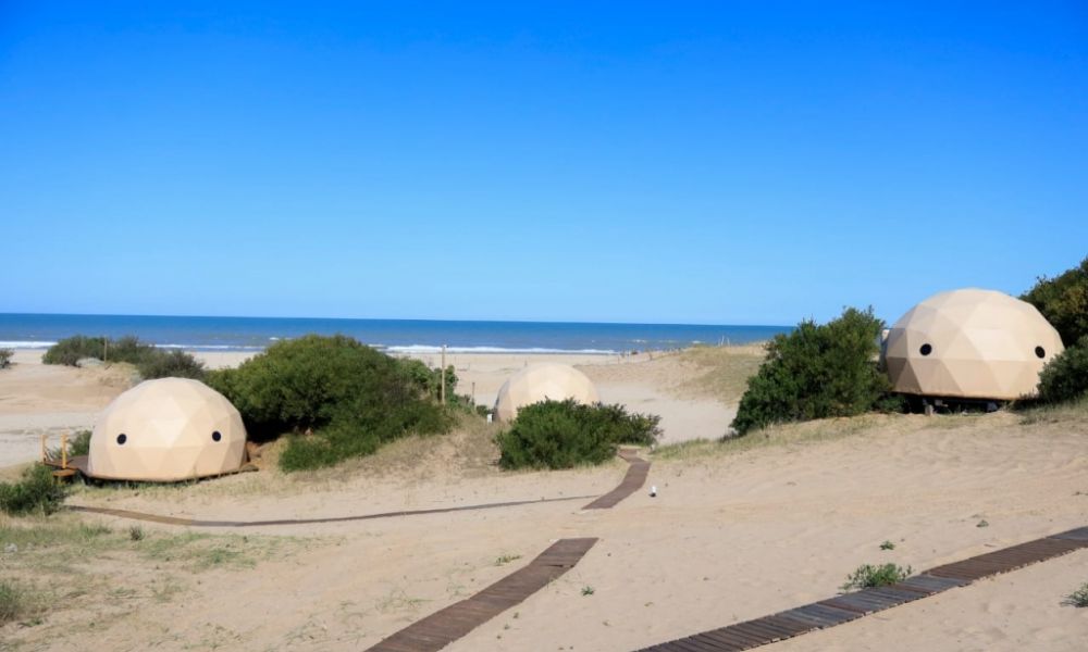 Domos Park en plena costa y naturaleza