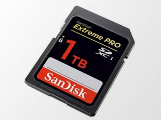 Presentan tarjeta de memoria SD de 1 Terabyte