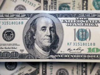 El dólar rompe la banda y el riesgo país se dispara: crece la presión sobre el Gobierno
