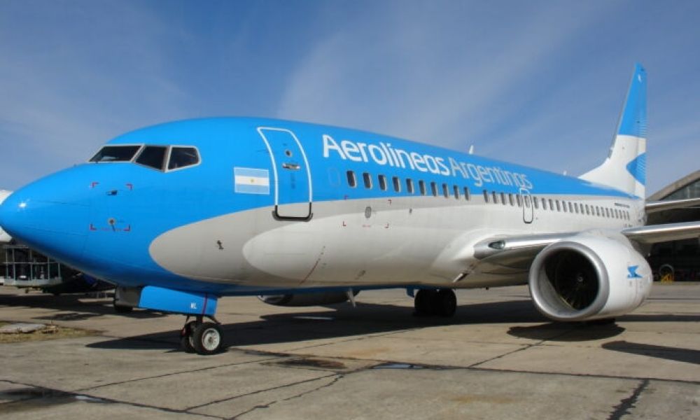 Un avión sobrevoló la ciudad de La Plata durante horas
