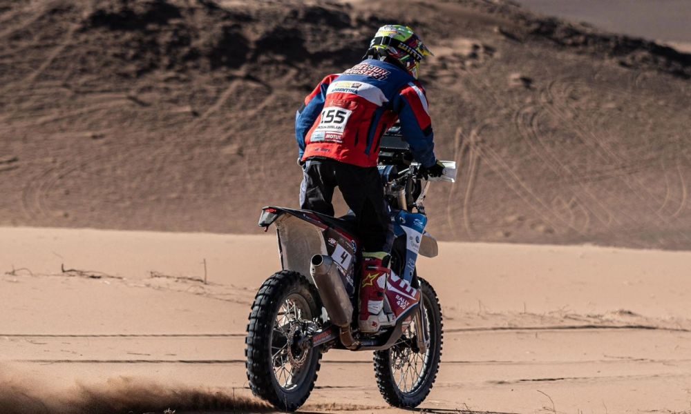 Debeljuh Taruselli avanza en el Atacama Race