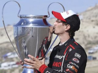 Alfonso Domenech, campen de la Clase 3 del Turismo Nacional