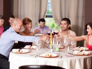 Pergamino: Podr�n realizarse eventos de hasta 100 personas al aire libre y hasta 20 en espacios cerrados