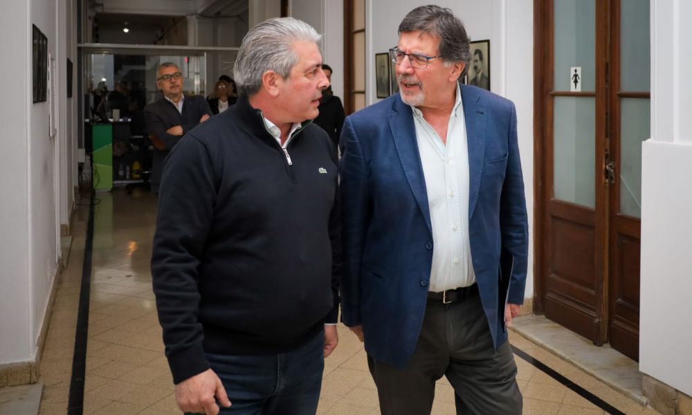 Martínez y Sileoni