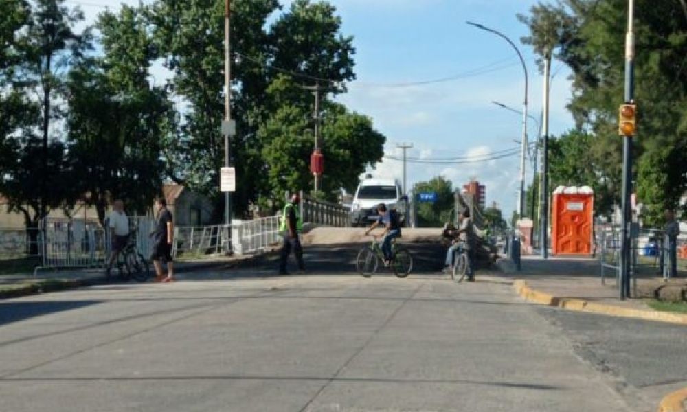 Puente de Bv. Colón