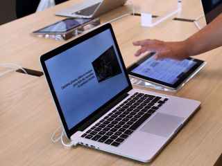 Ahora si es legal, la FBI puede espiar tu PC