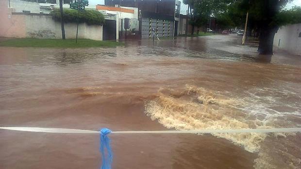 La lluvia vuelve a producir desbordes en Pergamino