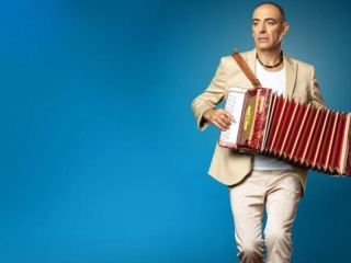 Mauricio Dayub llegó a Pergamino con “El equilibrista” y destacó la recuperación del Teatro San Martín