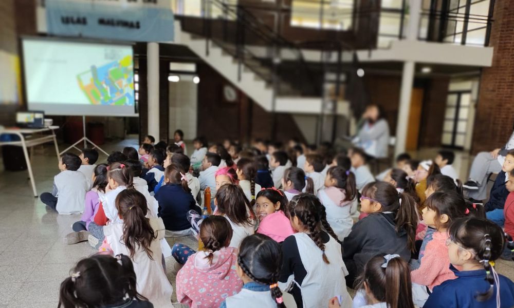 Charla de Educación Vial en la EEP Nro.10