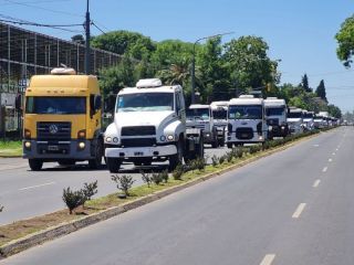 San Nicols: Fleteros se oponen a la prohibicin de transitar en Ruta 188