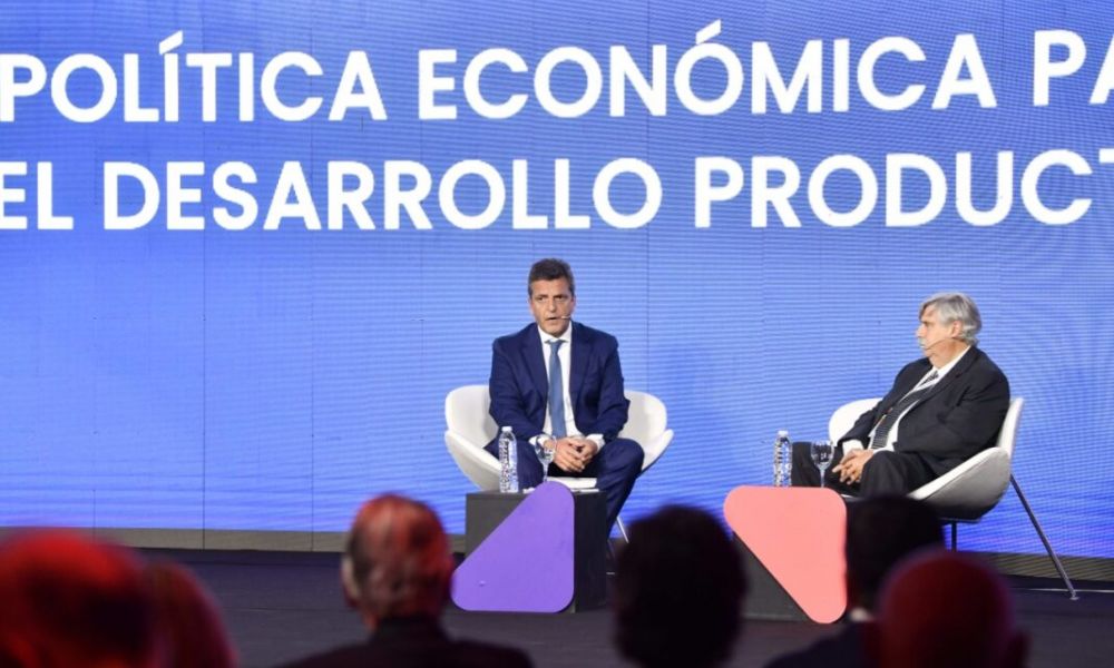 Sergio Massa anuncia el nuevo dólar agro