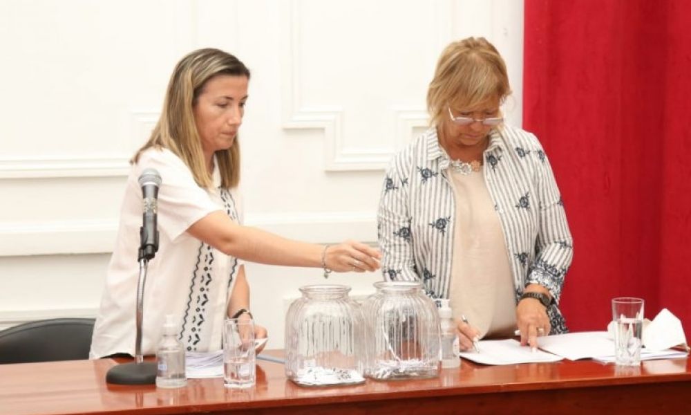 Escribana Liliana Naboni