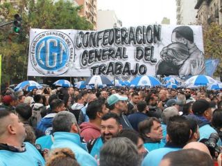Reforma laboral: La CGT endurece su postura y analiza un paro general si el Gobierno acelera en Diputados