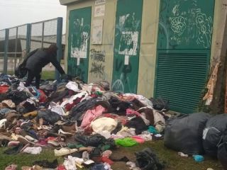 Escndalo en Baha Blanca: Donaciones halladas en un basural desatan indignacin