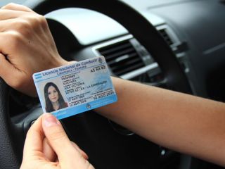 Modernizan el trámite para renovar la Licencia Nacional de Conducir