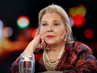 Piden que l�deres pol�ticos sean vacunados al final