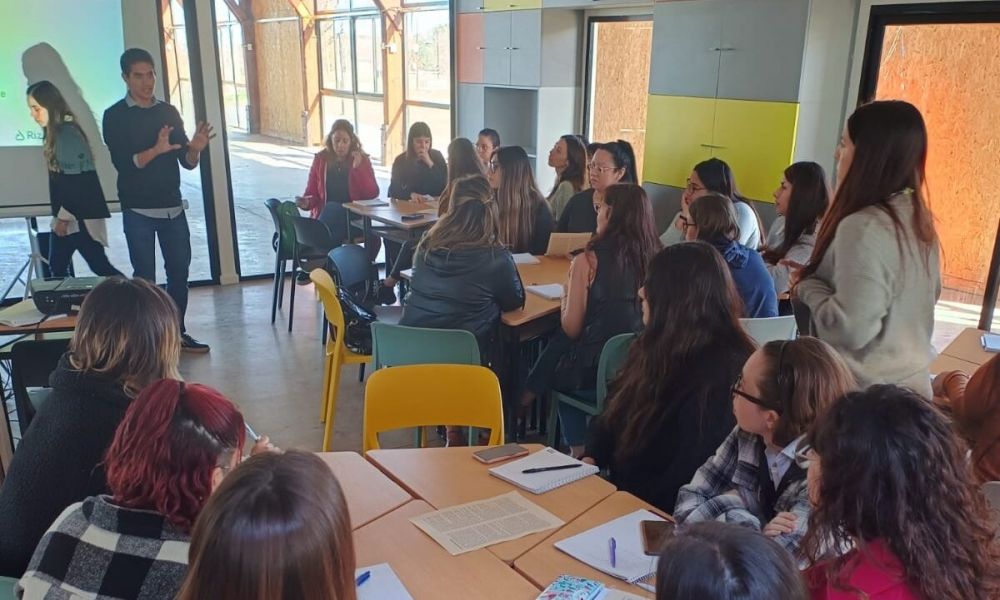 Capacitación técnica para mujeres en la industria
