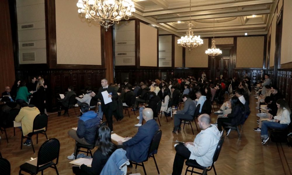 Ninguno de los 117 sospechosos de fraude revalidó su nota