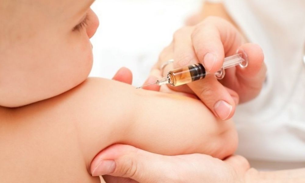 Advierten una crisis histórica en la vacunación infantil