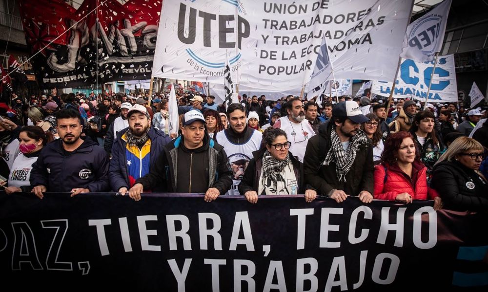 Tensión por la eliminación de planes