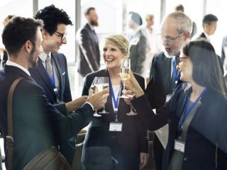 Hoteleros y organizadores de eventos celebran la vuelta del turismo de reuniones a Buenos Aires