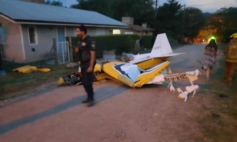 Se estrella un avión que hacia acrobacias