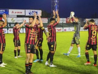 Douglas Haig cay por la mnima y se complica en la tabla