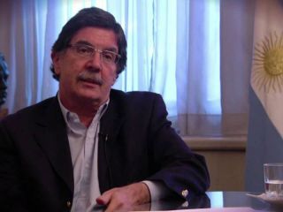 Kicillof reformula su gabinete y designa a Sileoni como ministro de Educacin