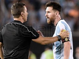 Messi suspendido por cuatro partidos